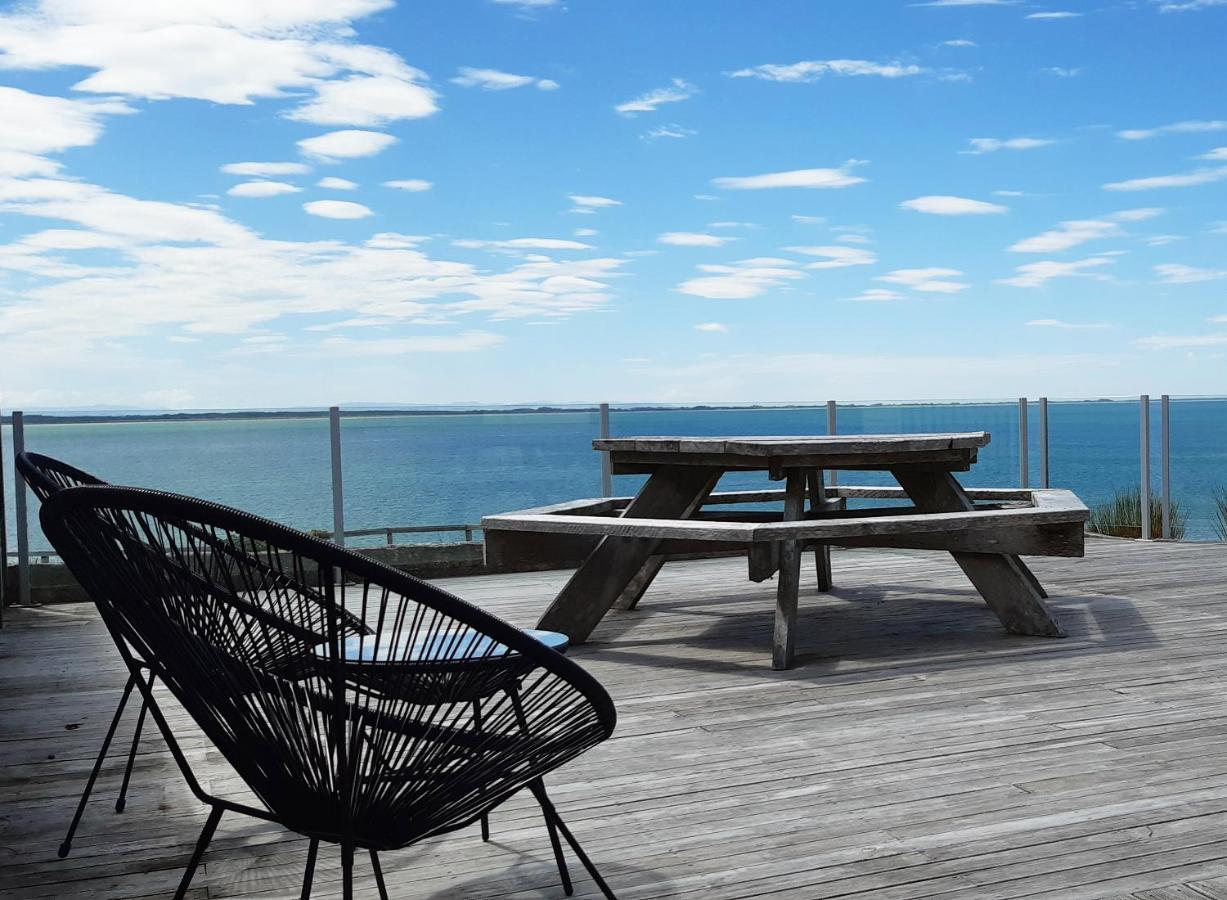 Vila Best Waterfront Deck In Riverton Exteriér fotografie